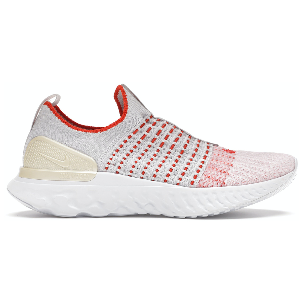 Nike React Phantom Run Flyknit 2 'Vast Grey/Fire Pink/Team Orange' (W)