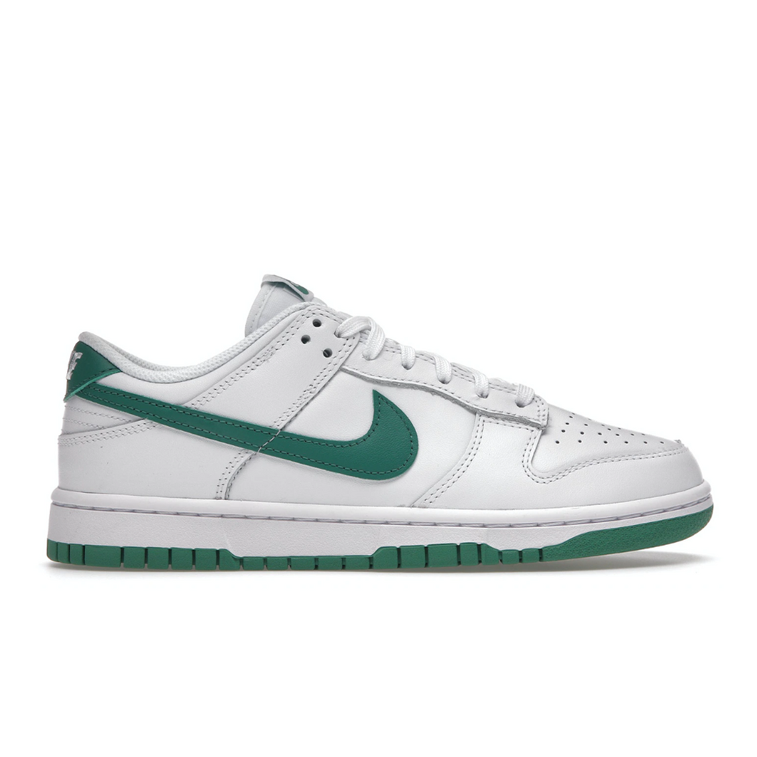Nike Dunk Low 'Green Noise' (W)