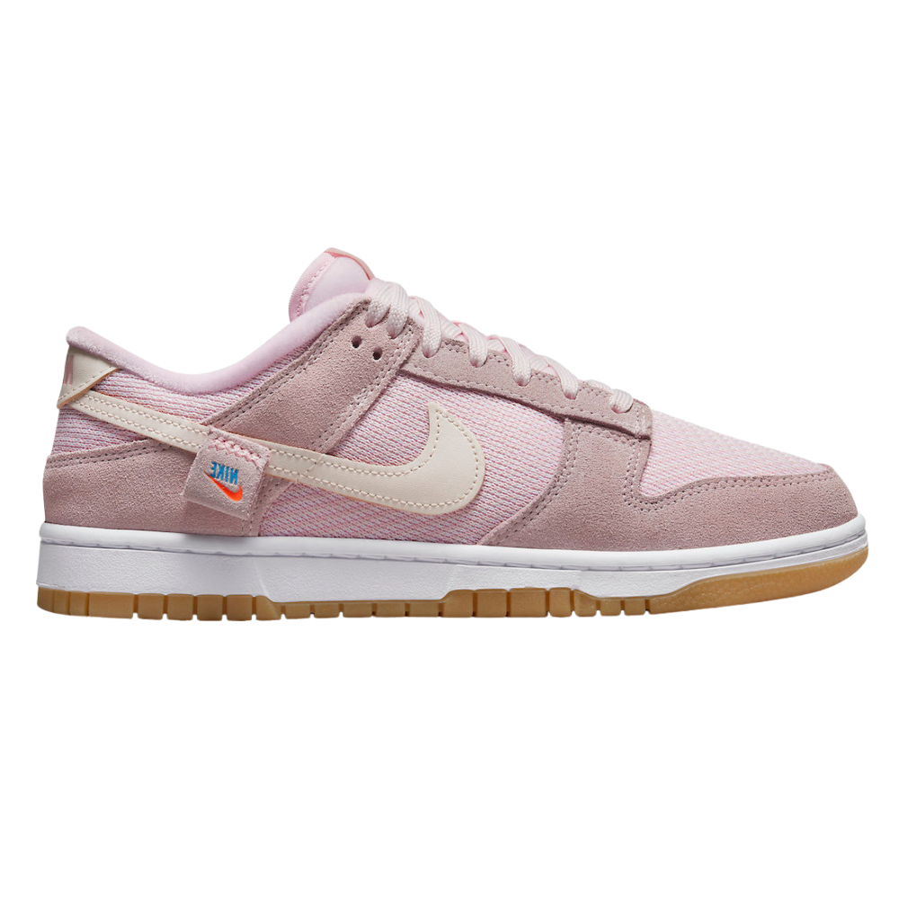 Nike Dunk Low SE 'Teddy Bear' (W)
