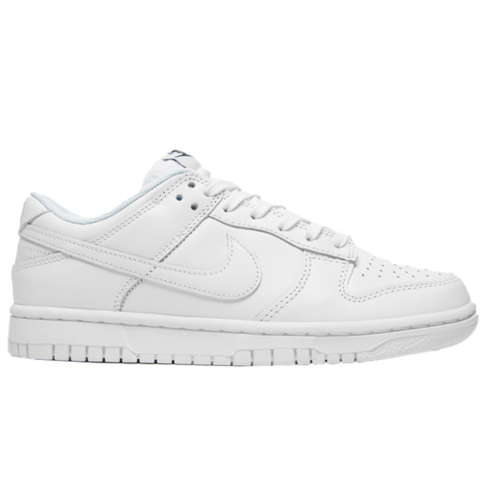 Nike Dunk Low 'Triple White' (W)